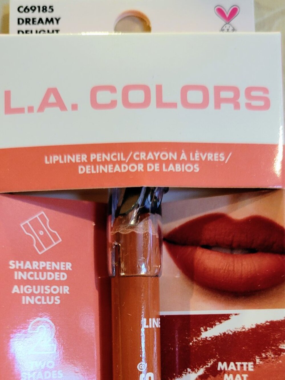 NWT💋 L.A. COLORS Dual Lipliner w/built in pencil sharpener – Colors: All 5 💋 - Picture 4 of 6